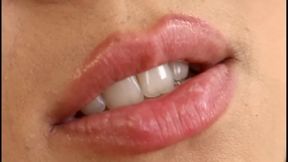 Great Natural Sexy Babe you wanna fuck and come on her solo