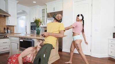 My Girlfriends Mom Is Even Hotter - Rachael Cavalli