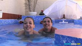 wild encounters in the pool of a real liberal vibe